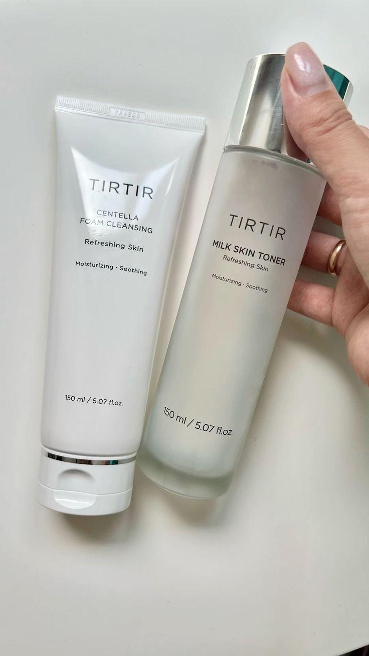 TiRTiR Milk skin toner